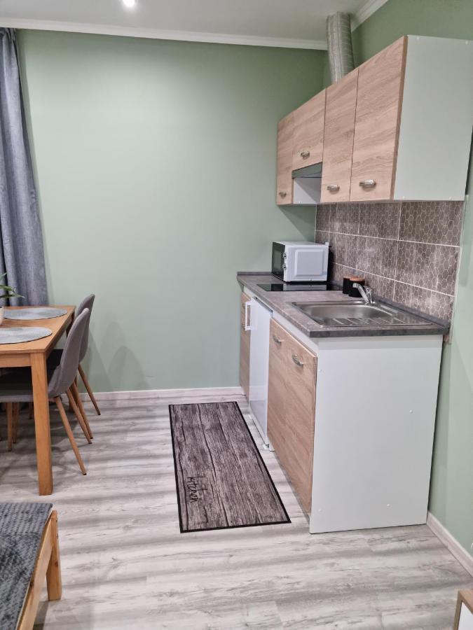 Belvarosi Pihenohaz Bekescsaba Exteriér fotografie