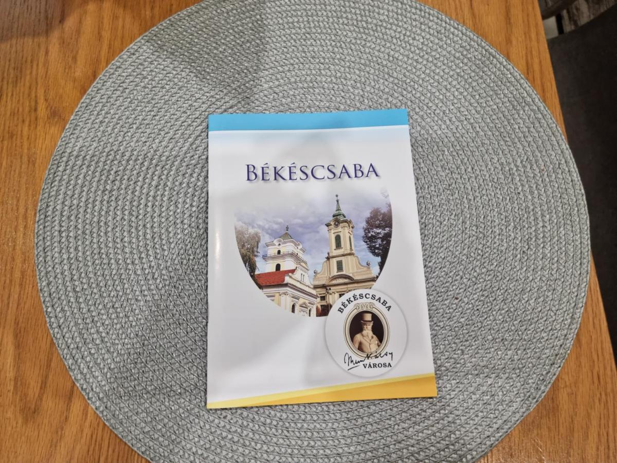 Belvarosi Pihenohaz Bekescsaba Exteriér fotografie